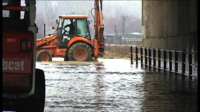PROBLEME NE DISA AKSE RRUGORE PER SHKAK TE RRESHQITJES TE DHERAVE NGA MOTI I KEQ LAJM