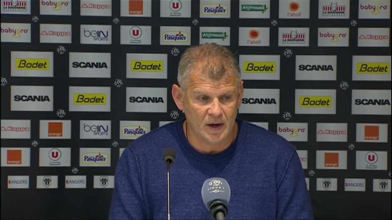 Foot - L1 - SMC : Garande «On ne peut pas gagner en jouant comme ça !»