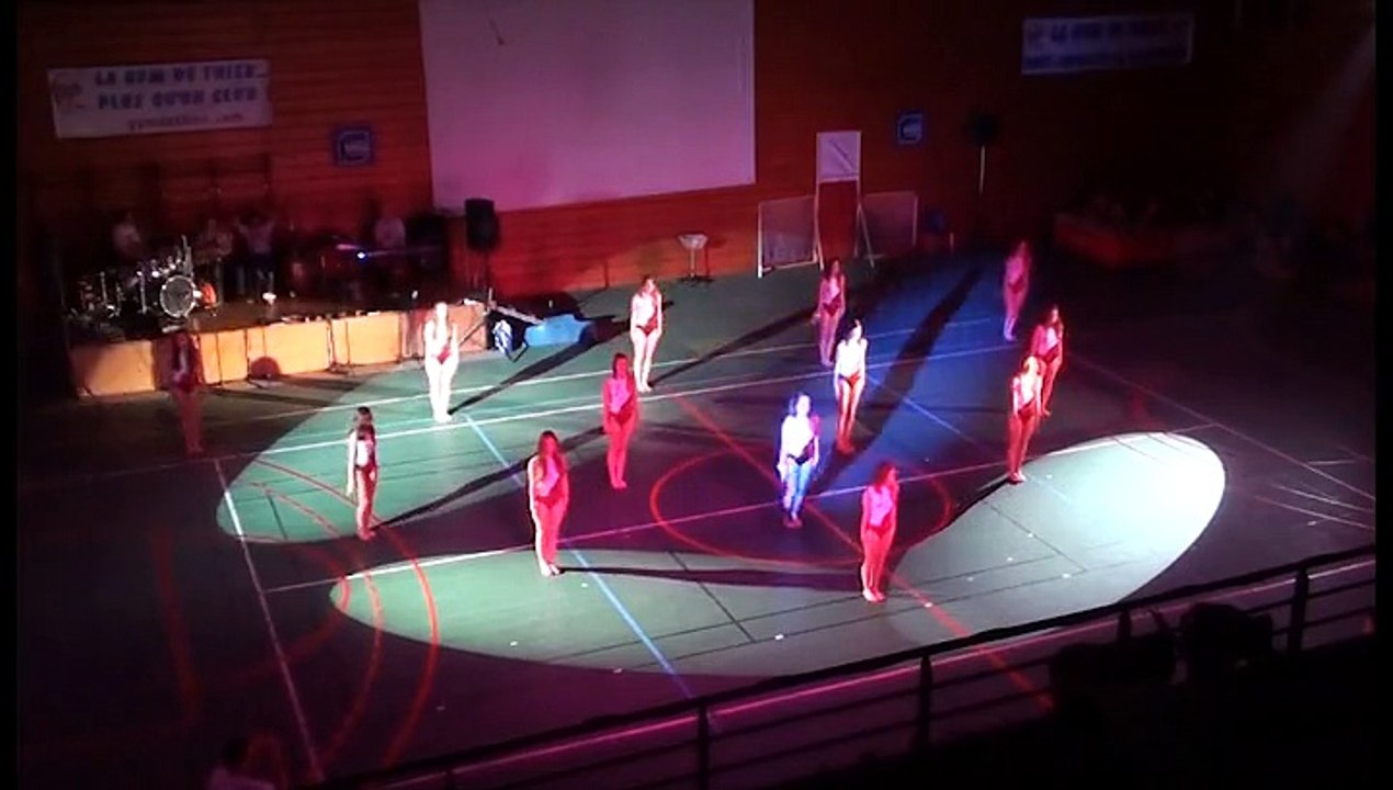 DVD Gala 2015 - 10 - Ensemble Aînées