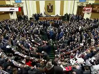 مرتضى منصور يعيد حلف اليمين الدستورية بطريقة فكاهية