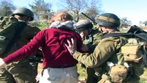IDF israeli soldiers argue with local and international protesters