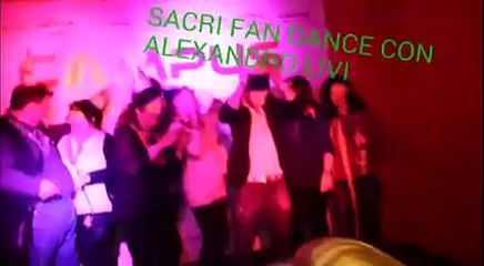 Bolo de Alexandro Livi Y Sacri Fan Dancer en Madrid
