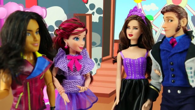 Elsa & Disney Princesses are Mermaids Trapped and Ursula is Getting Married to Hans. Disne