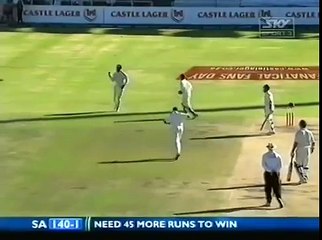 _BRILLIANT_ _ Chris gayle takes the most funny slip catch of cricket History -