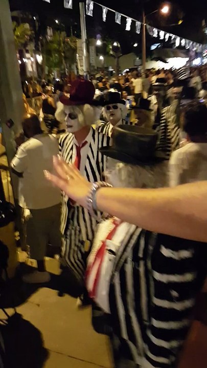 Beatle juice Beatle juice Beatle juice !