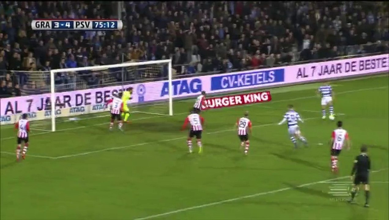 L’incroyable parade du gardien de but du PSV Eindhoven