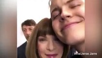 Jerome Jarre explaining how to get a kiss from Anna Wintou