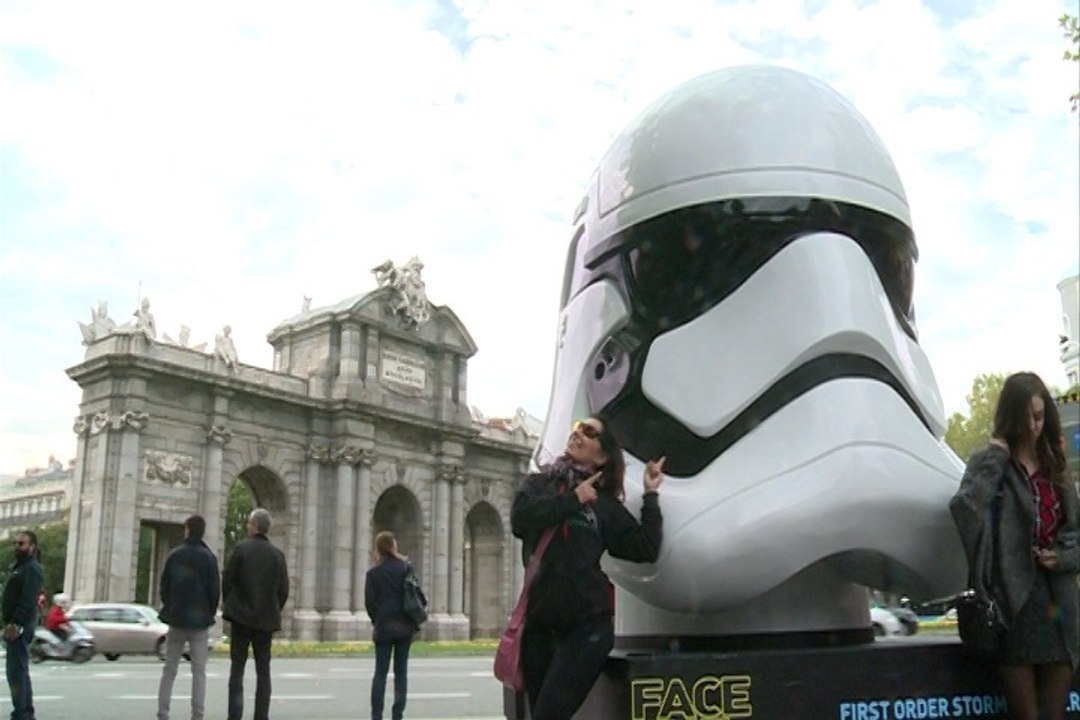 Cascos de 'Star Wars' llegan a las calles de Madrid