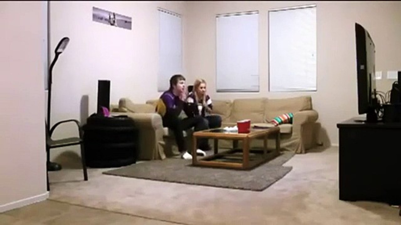 Hiç Evlenmemiş Kadın İsteyen 8 Çocuklu Dede Video Alkışlarla Yaşıyorum - Komik videolar - Funny videos