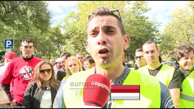 Cerca de 7.000 moteros piden mejoras en los guardarraíles