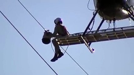 nice_rescue_of_crow[1] enjoy fun and comedy