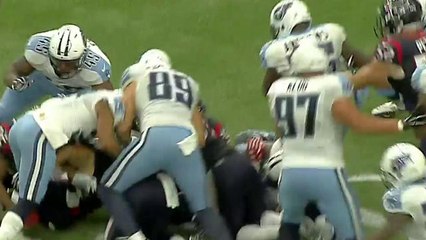 Texans Eddie Pleasant recovers Bishop Sankey's fumble on kickoff