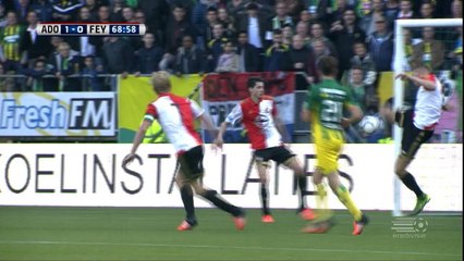 Pays-Bas - Van Beek s'est cru au cabaret