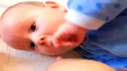 Baby Knows Breast Feeding HD