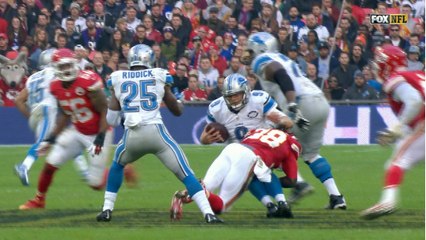 Lions Matthew Stafford takes series of sacks