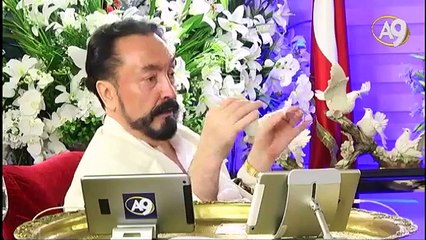 Allah kullarından sadece Kendisi'ni sevmelerini istiyor. Allah Kendisine aşık olmamızı beğeniyor