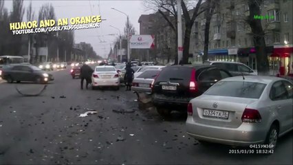 Массовое ДТП: 5 машин столкнулись — смотрите видео! 🚗💥