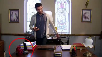 Esperanza Mia  Toto el Conejo Rojo de Tomas escucha a Nicolas y sus Planes