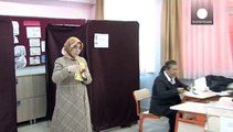 Des Turcs lassés de voter