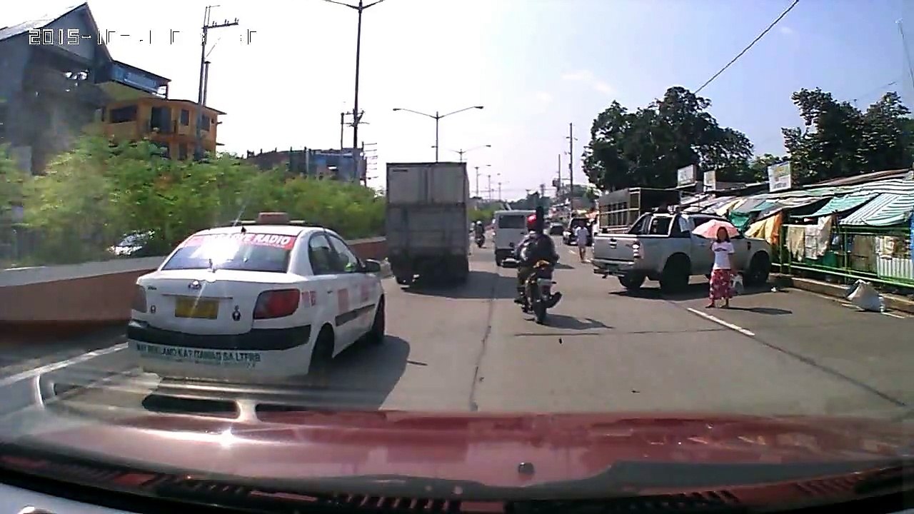 obstruction Luzon ave