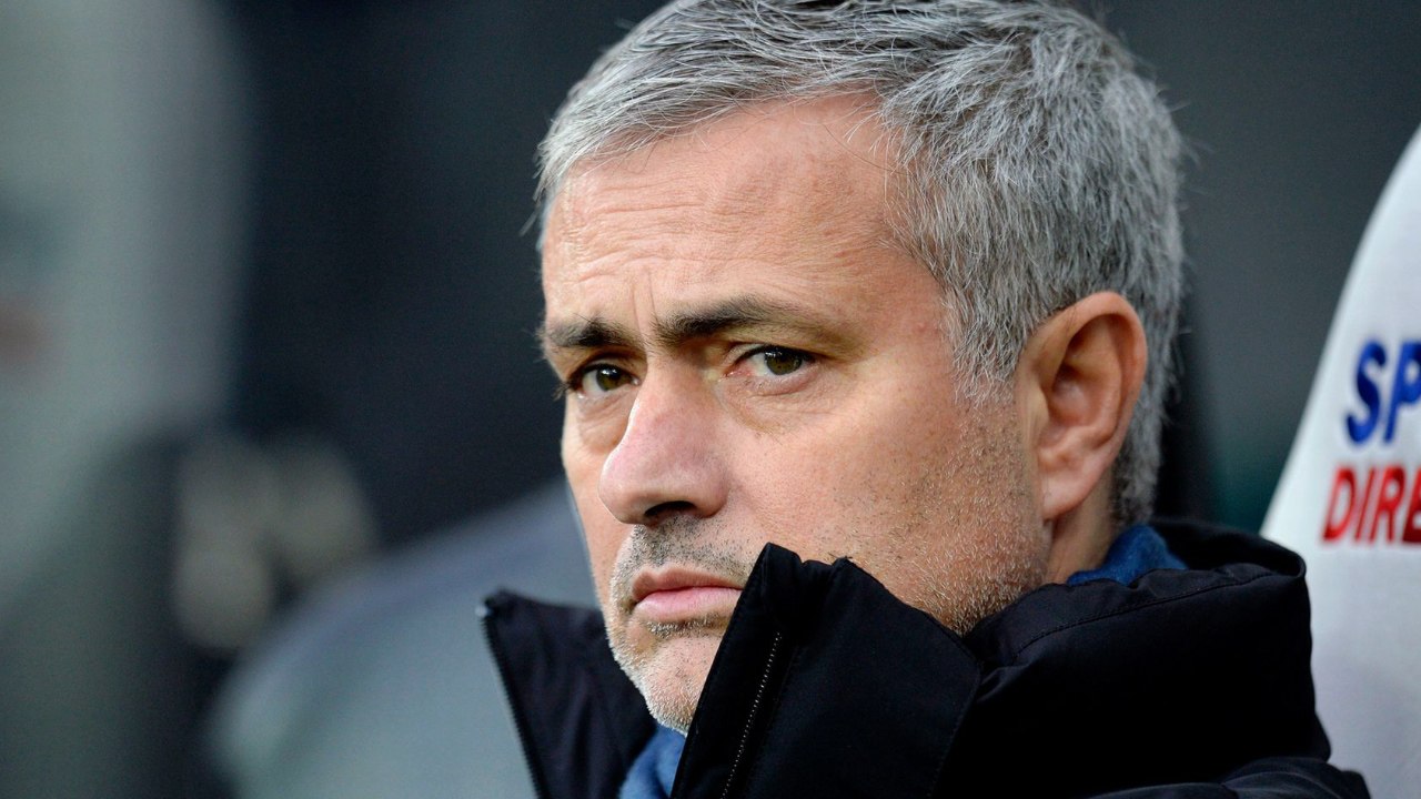 Mourinho Segera Dipecat?