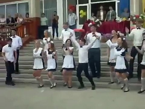 Танец на выпускном в Украине взорвал интернет!!!