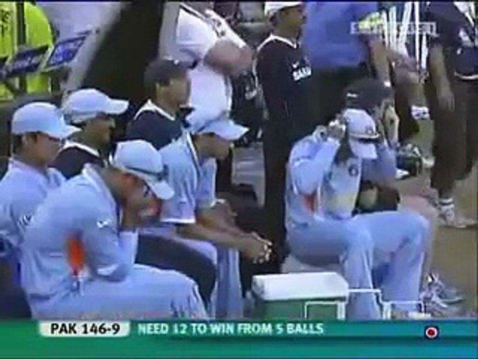 india-v-pakistan-twenty-20-world-cup-2007-final-last-over-india-wins2
