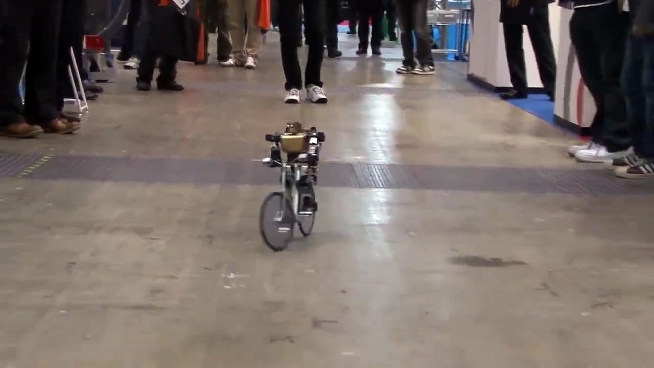 Cycle Robot!! Interesting video