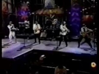 Con Funk Shun - Shake And Dance With Me