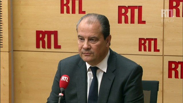 Le Front National chevauche la peur et la situation suite aux réfugiés , déclare Jean-Christophe Cambadélis, premier secrétaire du Parti socialiste.