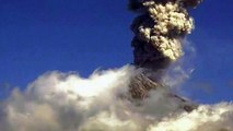 Mexico's Fire volcano erupts five times