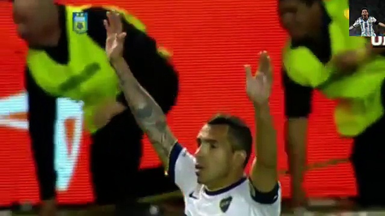 Tevez ve arkadaşlarının şampiyonluk sevinci!