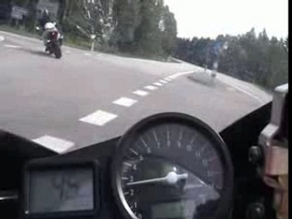Bike_R1-Turbo 4