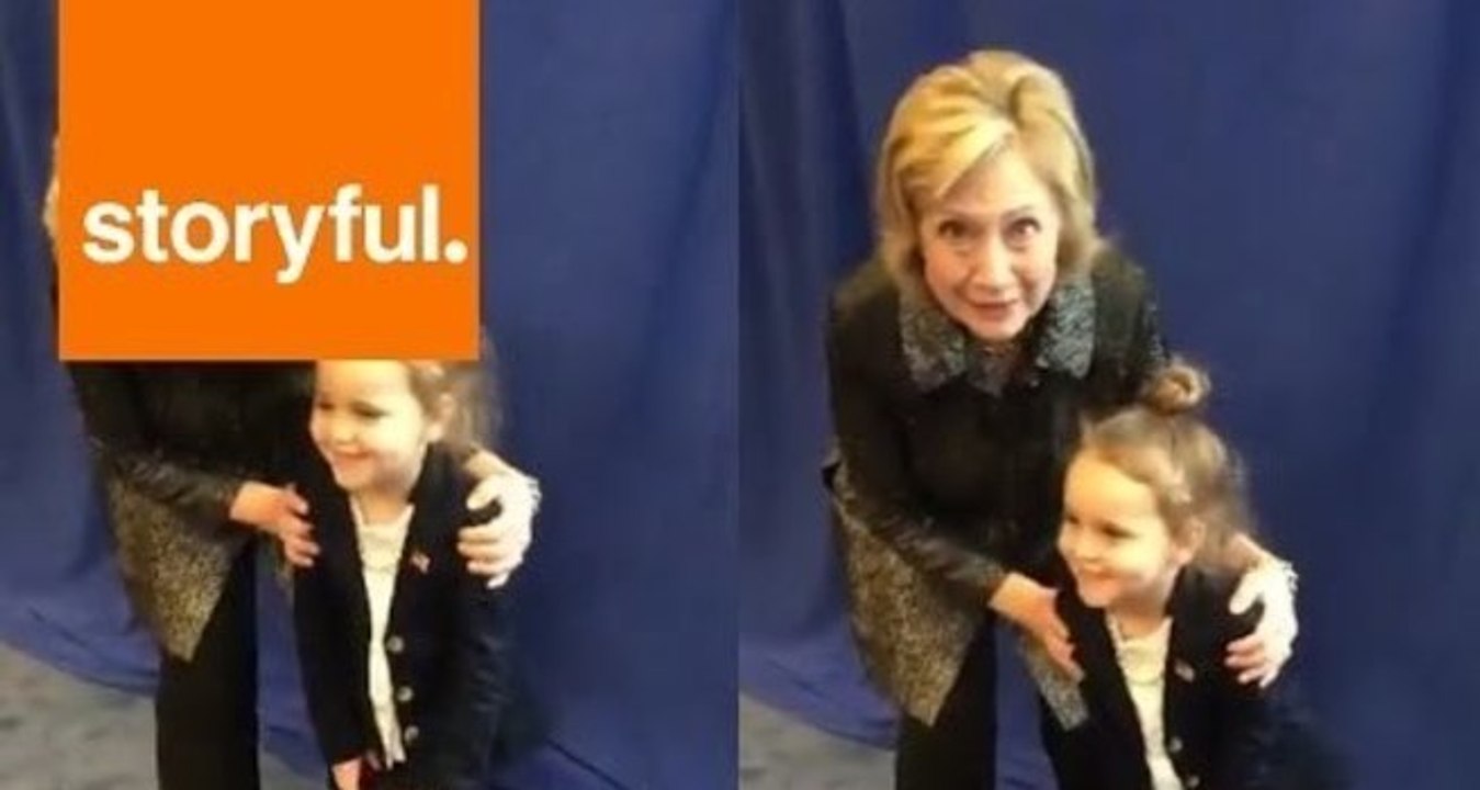 Hillary Clinton Meets a Miniature Lookalike on the Campaign Trail