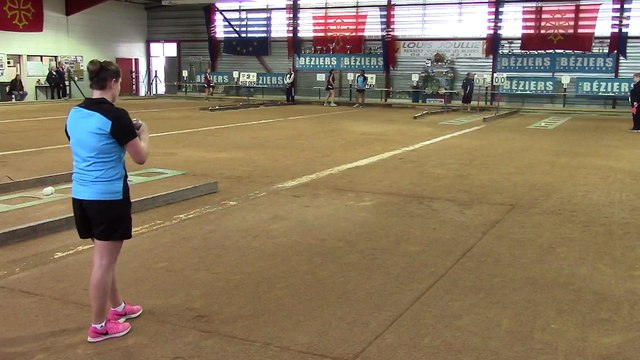 Second tour, premier tir de précision, Béziers contre Digoin, Club Elite Féminin J3, Sport Boules, Saison 2015-2016