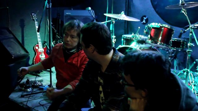 Зелёный самолёт. Интервью | МеждоМедиа Групп