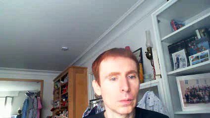 Wiwi égratigne "elle ne l'a pas vu" de Charlotte Dipanda