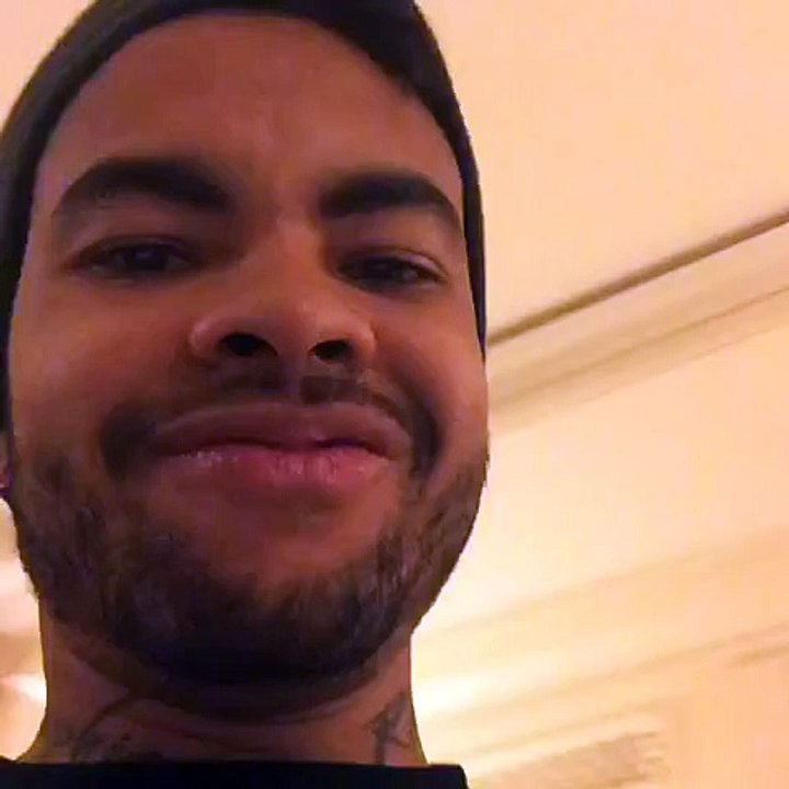 Dentinho tira onda com Bernard após vitória do Corinthians