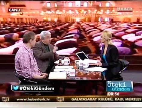 Mehmet Okuyan İle Bir Papaz Arasındaki Hz İsa Tartışması / Komedisi