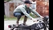 Video divertenti Motocicletta pazzi, incidente in moto. Da morire dalle risate #7
