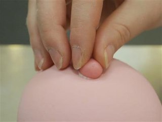 Un téton de sucre pour lutter contre le cancer du sein