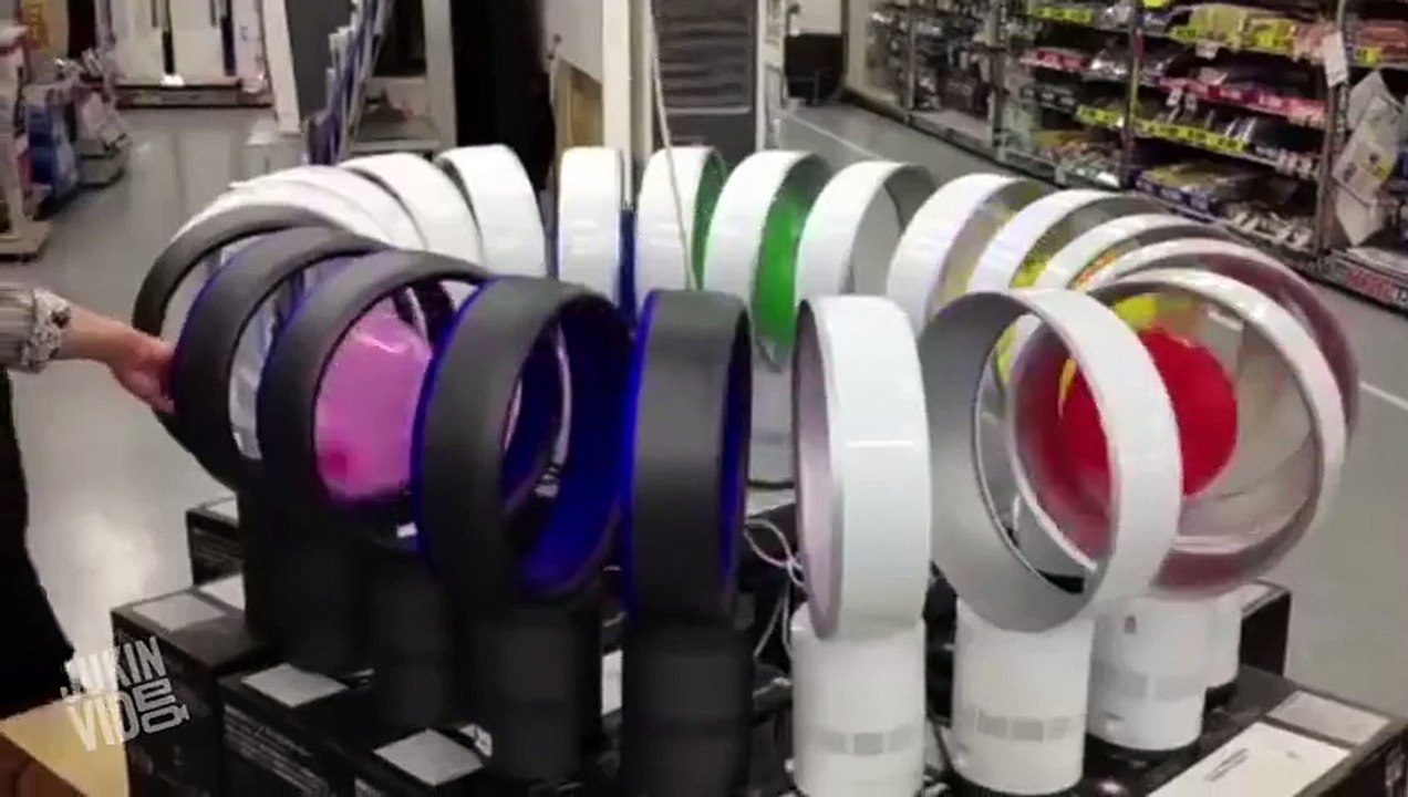 Endless Loop of Balloons  Round and Round and Round