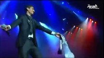 محمد عساف يشعل مسرح جامعة جورج واشنطن بأغانيه الوطنية