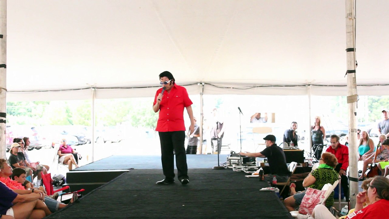 Open Mic performance of 'Just Pretend' Elvis Week 2015