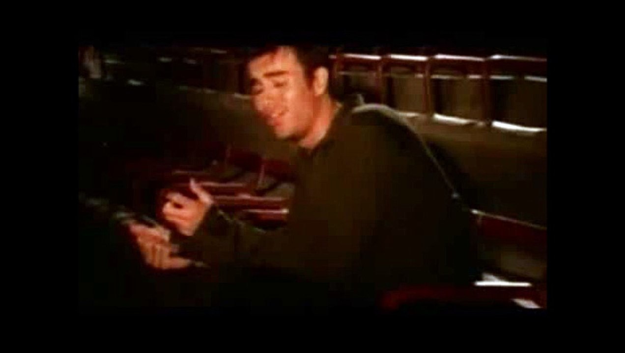 Enrique Iglesias - Solo En Tí  Only You Lyrics