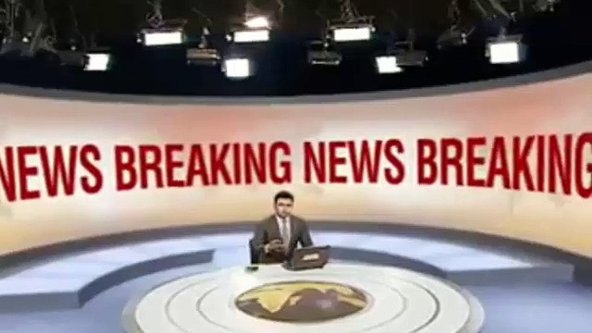 Express News studio in Lahore during the earthquake