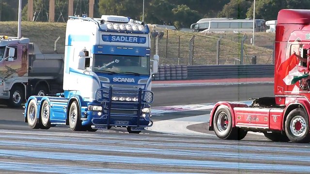 2015 LA PARADE DES TRIKS ET DES CAMIONS DECORES