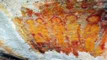 Aliens in 10,000 Year Old Cave Paintings