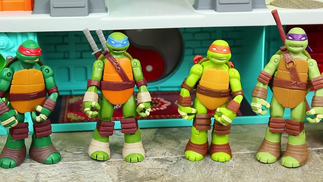 Ninja Turtles Make Play Doh Weapons Raph Psi and Leo Sword with Mikey Nunchucks and Donnie