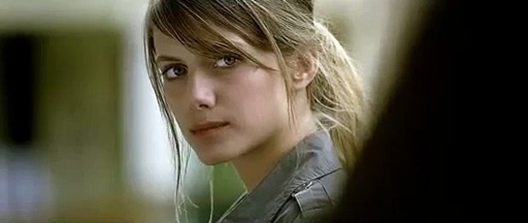 AaRON -  U Turn (Lili)